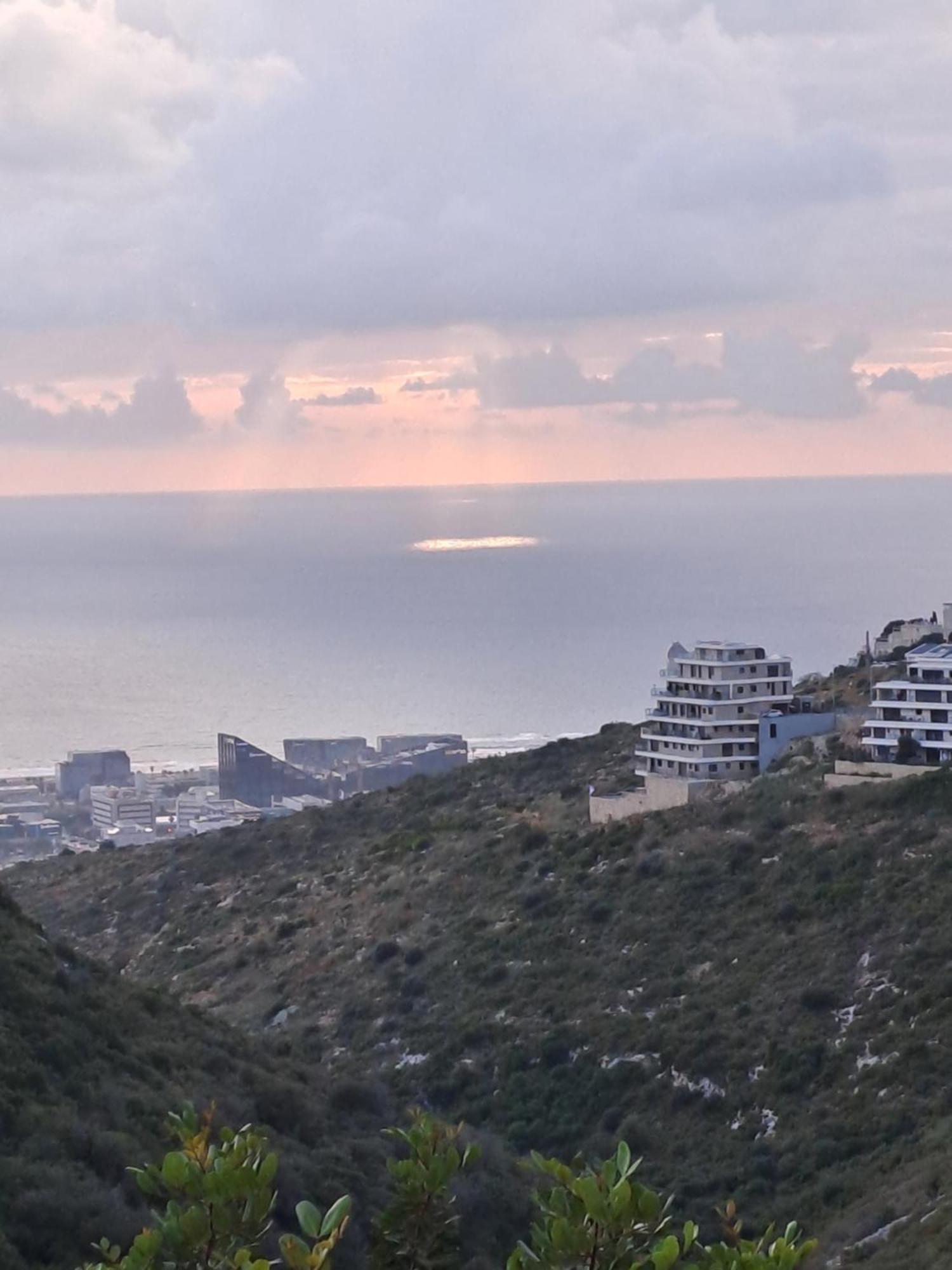 Sea View Carmel Mountain University ไฮฟา ภายนอก รูปภาพ